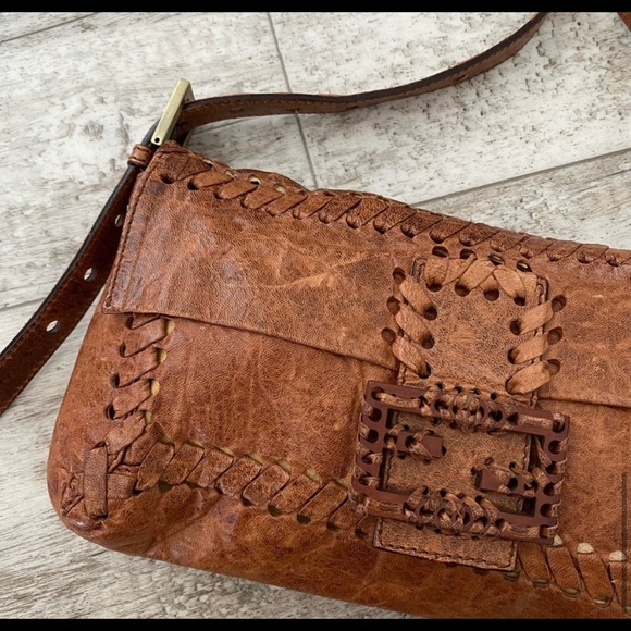FENDI Cognac Crossbody - Picture 3 of 15